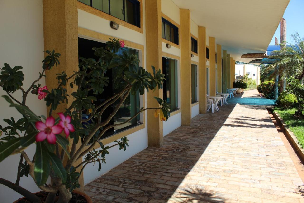 Grandes Lagos Park Hotel Jales Esterno foto